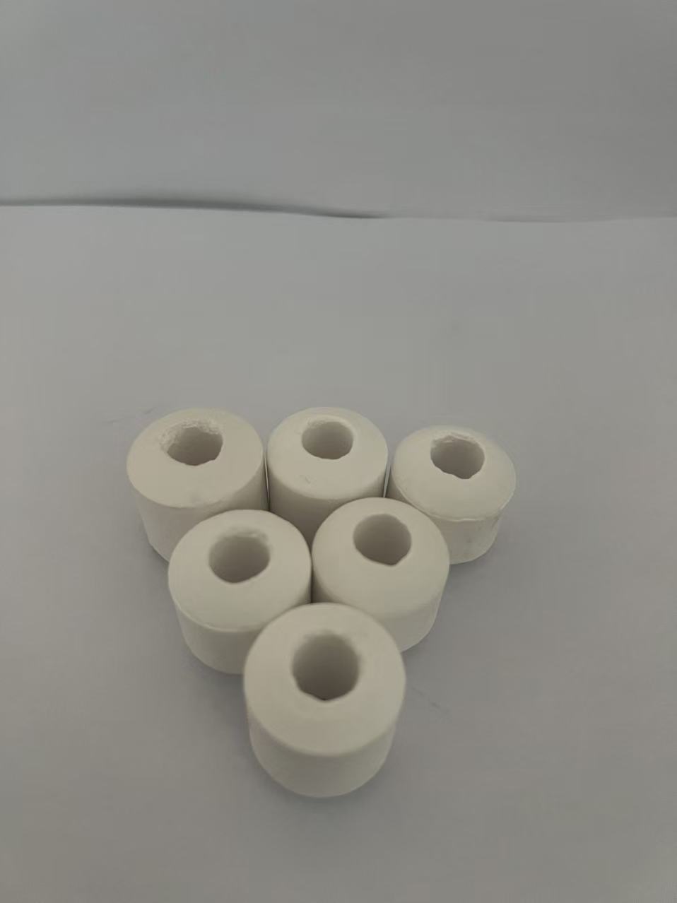 单孔蓄热球 工厂实拍
